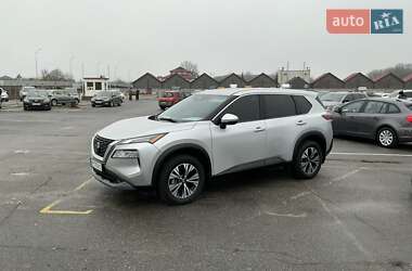 Позашляховик / Кросовер Nissan Rogue 2021 в Вінниці