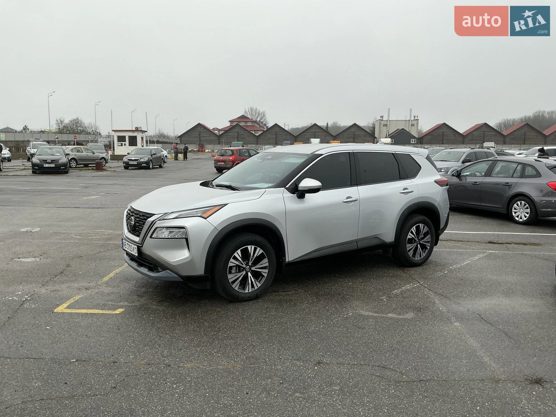 2021 Nissan Rogue - мініатюра 9