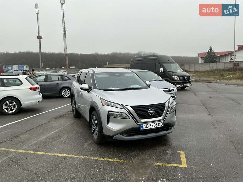 Позашляховик / Кросовер Nissan Rogue 2021 в Вінниці
