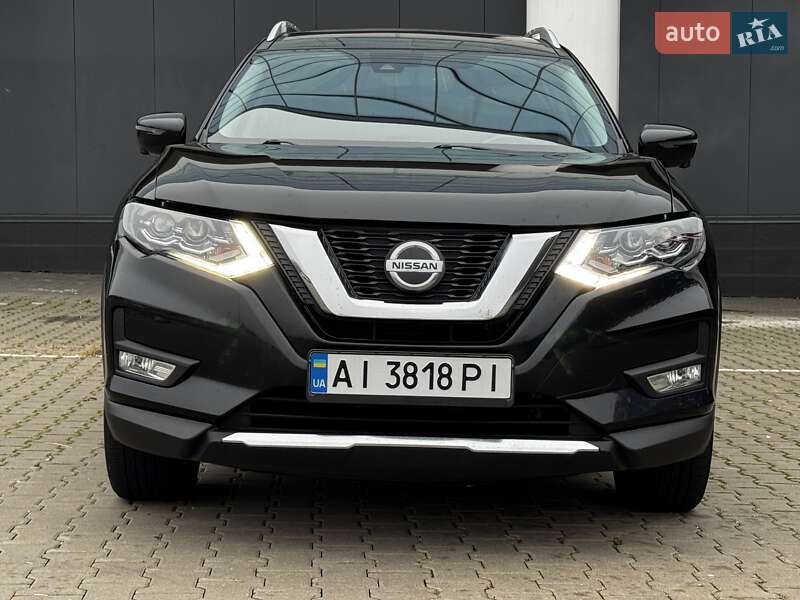 Внедорожник / Кроссовер Nissan Rogue 2018 в Киеве