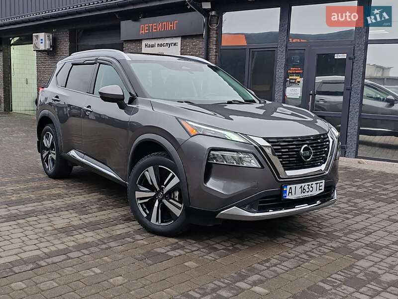 Nissan Rogue 2021