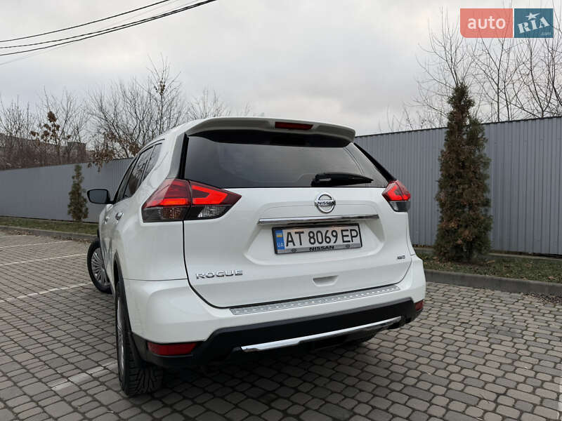 Внедорожник / Кроссовер Nissan Rogue 2018 в Ивано-Франковске