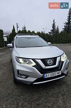 Внедорожник / Кроссовер Nissan Rogue 2018 в Киеве