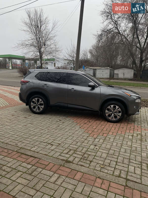 Внедорожник / Кроссовер Nissan Rogue 2020 в Запорожье