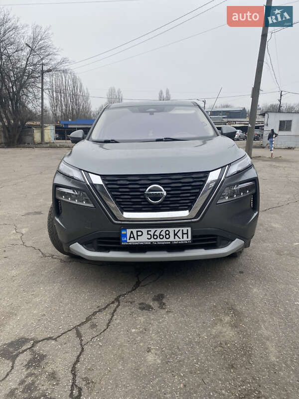 Внедорожник / Кроссовер Nissan Rogue 2020 в Запорожье