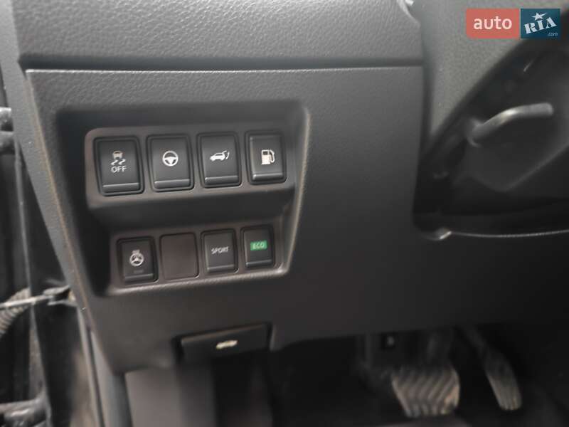 Внедорожник / Кроссовер Nissan Rogue 2018 в Одессе фото 13 Внедорожник / Кроссовер Nissan Rogue 2018 в Одессе