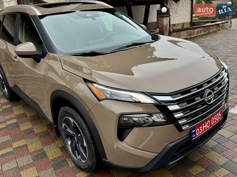 Позашляховик / Кросовер Nissan Rogue 2024 в Тернополі