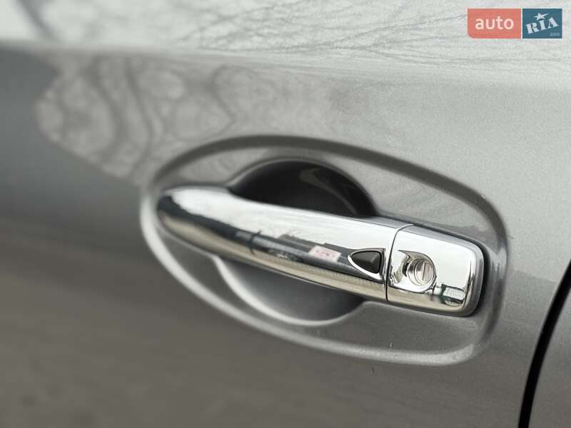 Внедорожник / Кроссовер Nissan Rogue 2019 в Киеве фото 15 Внедорожник / Кроссовер Nissan Rogue 2019 в Киеве