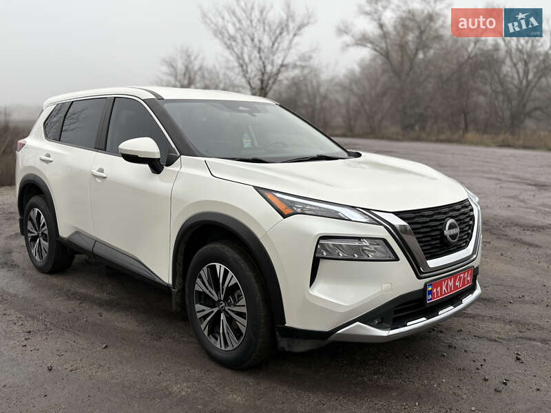 Внедорожник / Кроссовер Nissan Rogue 2022 в Каменском