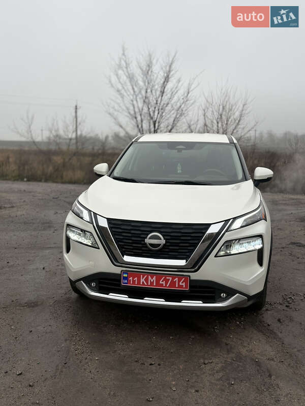 Внедорожник / Кроссовер Nissan Rogue 2022 в Каменском