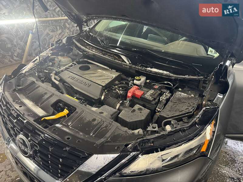 Позашляховик / Кросовер Nissan Rogue 2023 в Львові