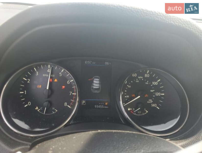 Внедорожник / Кроссовер Nissan Rogue 2019 в Львове