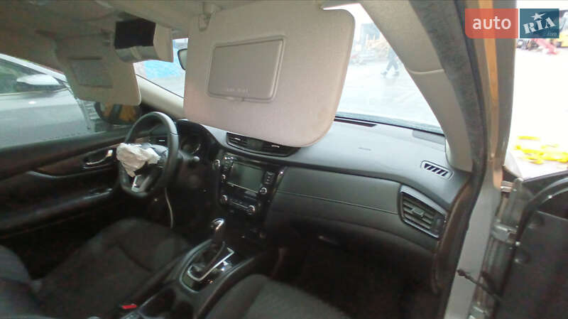 Внедорожник / Кроссовер Nissan Rogue 2019 в Львове