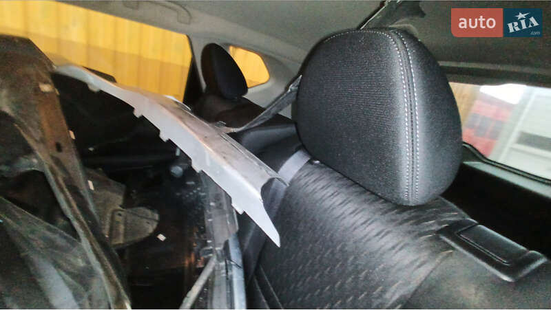 Внедорожник / Кроссовер Nissan Rogue 2019 в Львове