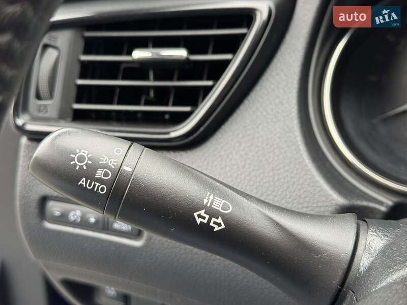 Внедорожник / Кроссовер Nissan Rogue 2018 в Нетешине