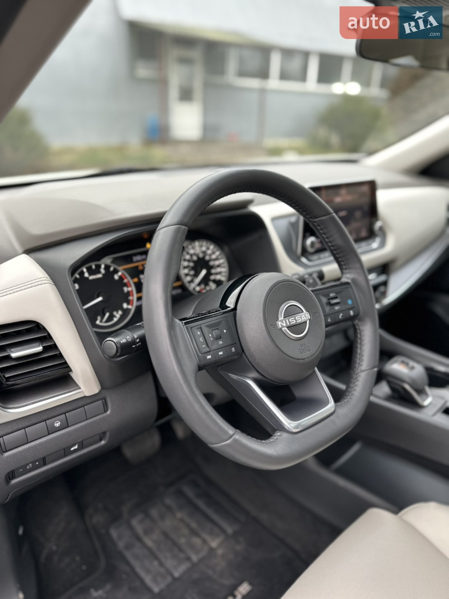 2022 Nissan Rogue - мініатюра 8