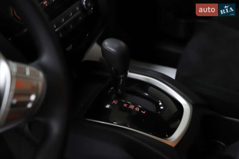 Позашляховик / Кросовер Nissan Rogue 2017 в Дрогобичі фото 37 Позашляховик / Кросовер Nissan Rogue 2017 в Дрогобичі