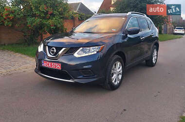 Позашляховик / Кросовер Nissan Rogue 2016 в Києві