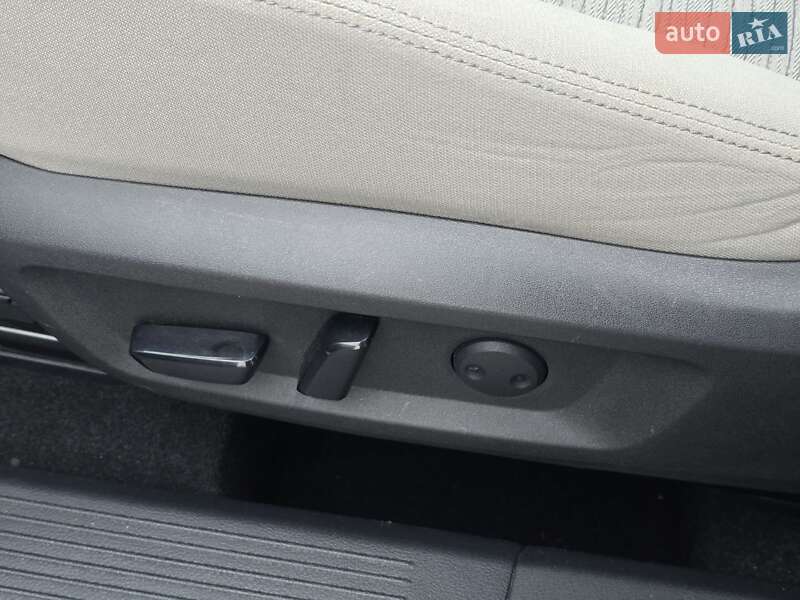 Внедорожник / Кроссовер Nissan Rogue 2020 в Тернополе фото 25 Внедорожник / Кроссовер Nissan Rogue 2020 в Тернополе