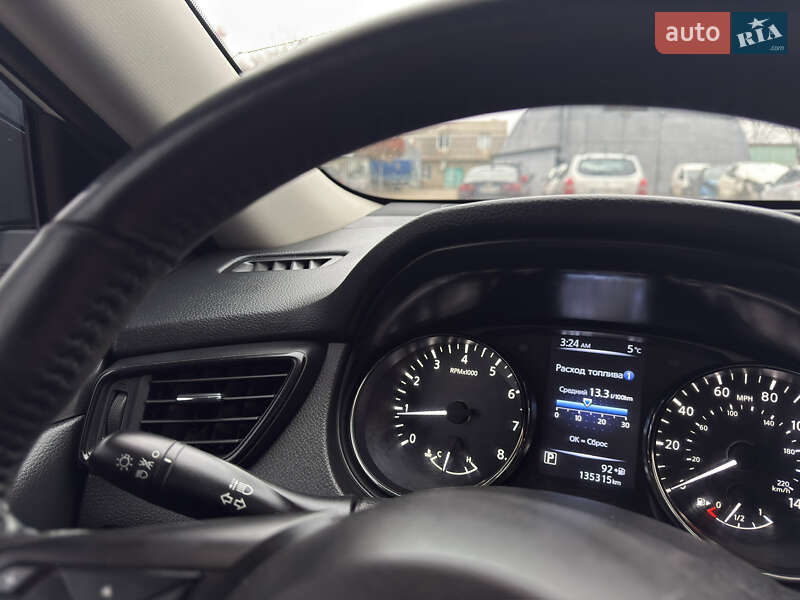 Внедорожник / Кроссовер Nissan Rogue 2017 в Одессе