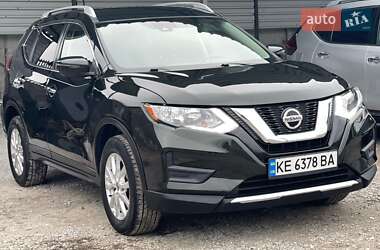 Позашляховик / Кросовер Nissan Rogue 2018 в Дніпрі