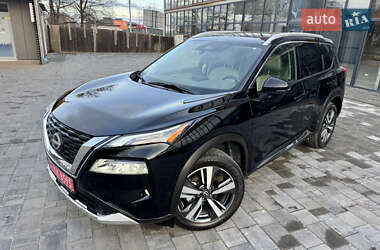 Позашляховик / Кросовер Nissan Rogue 2023 в Рівному