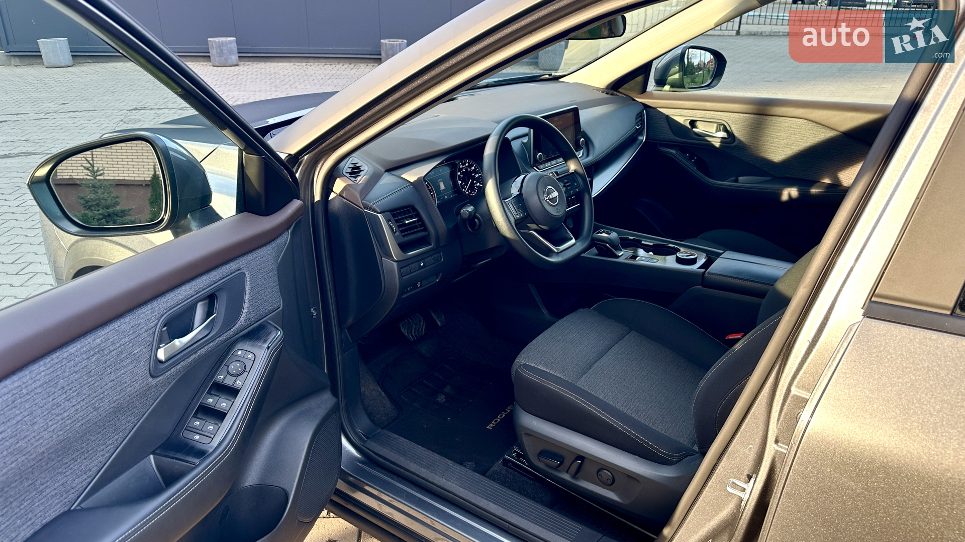 2023 Nissan Rogue - мініатюра 8