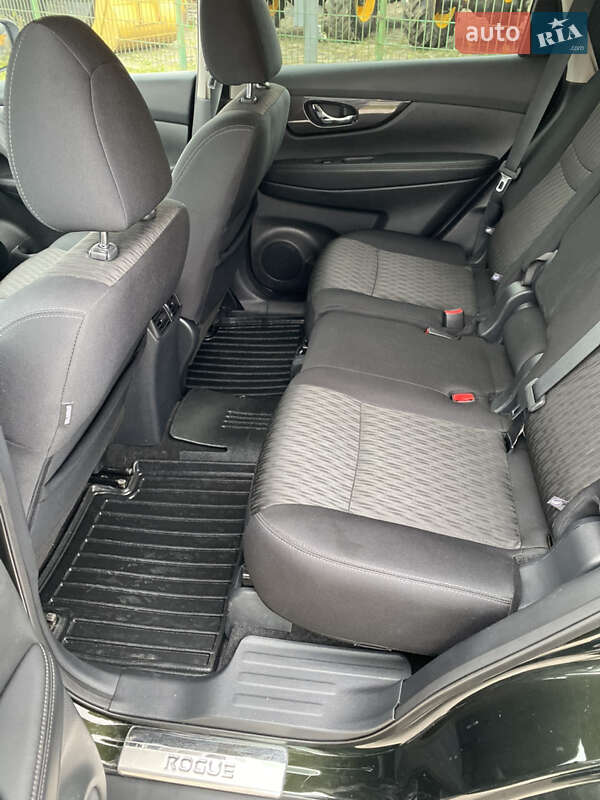 Внедорожник / Кроссовер Nissan Rogue 2018 в Ровно фото 30 Внедорожник / Кроссовер Nissan Rogue 2018 в Ровно