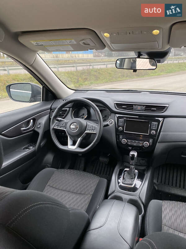 Внедорожник / Кроссовер Nissan Rogue 2018 в Ровно фото 35 Внедорожник / Кроссовер Nissan Rogue 2018 в Ровно