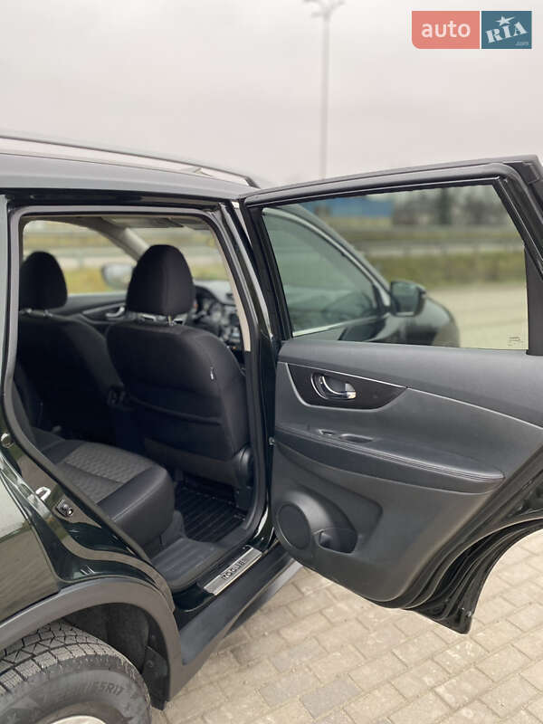 Внедорожник / Кроссовер Nissan Rogue 2018 в Ровно фото 37 Внедорожник / Кроссовер Nissan Rogue 2018 в Ровно