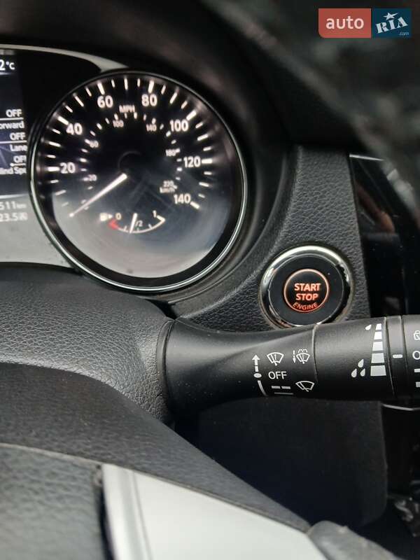 Позашляховик / Кросовер Nissan Rogue 2014 в Івано-Франківську