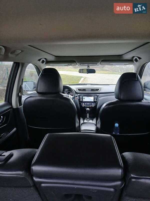 Позашляховик / Кросовер Nissan Rogue 2014 в Івано-Франківську