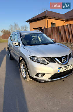 Позашляховик / Кросовер Nissan Rogue 2016 в Охтирці