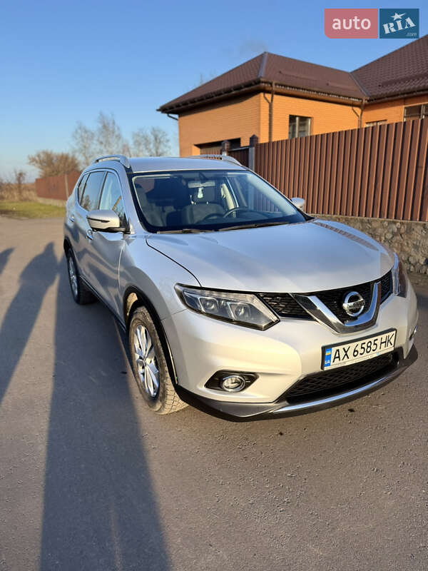 Nissan Rogue 2016