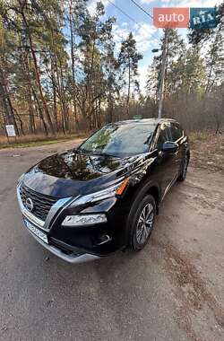 Позашляховик / Кросовер Nissan Rogue 2021 в Києві