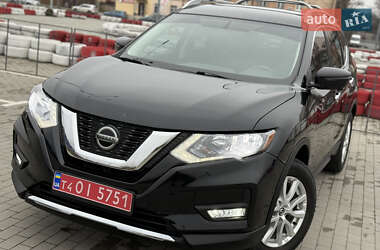 Внедорожник / Кроссовер Nissan Rogue 2018 в Виннице