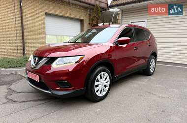 Позашляховик / Кросовер Nissan Rogue 2016 в Києві