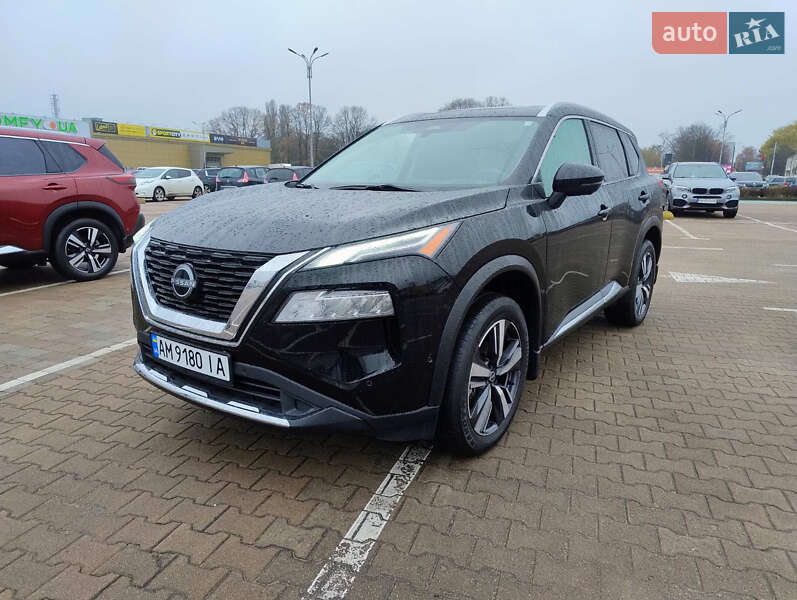 Nissan Rogue 2023