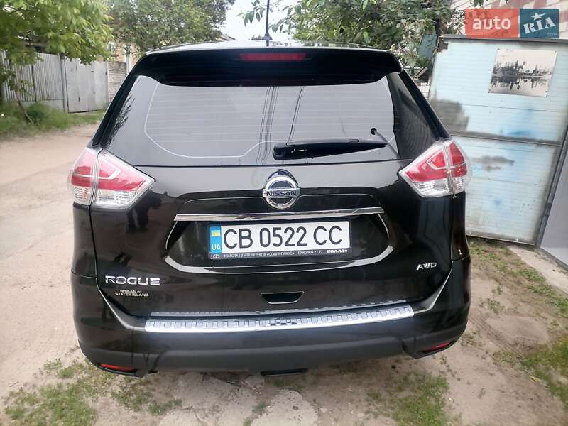 Позашляховик / Кросовер Nissan Rogue 2016 в Чернігові