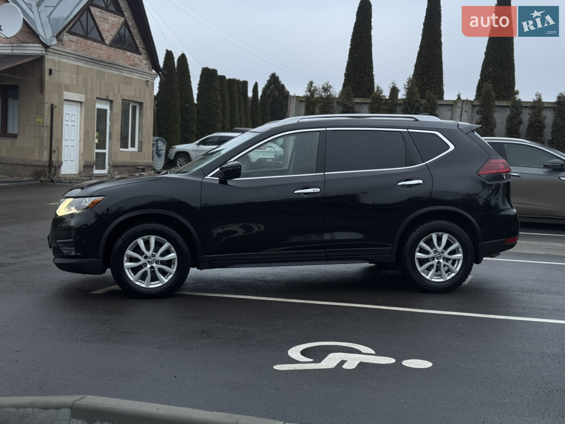 2018 Nissan Rogue - мініатюра 32
