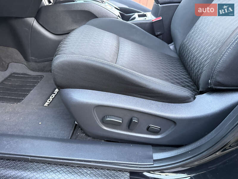 Внедорожник / Кроссовер Nissan Rogue 2017 в Дрогобыче фото 25 Внедорожник / Кроссовер Nissan Rogue 2017 в Дрогобыче