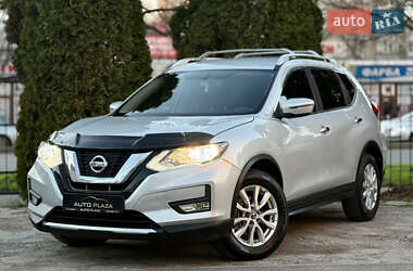 Позашляховик / Кросовер Nissan Rogue 2017 в Одесі