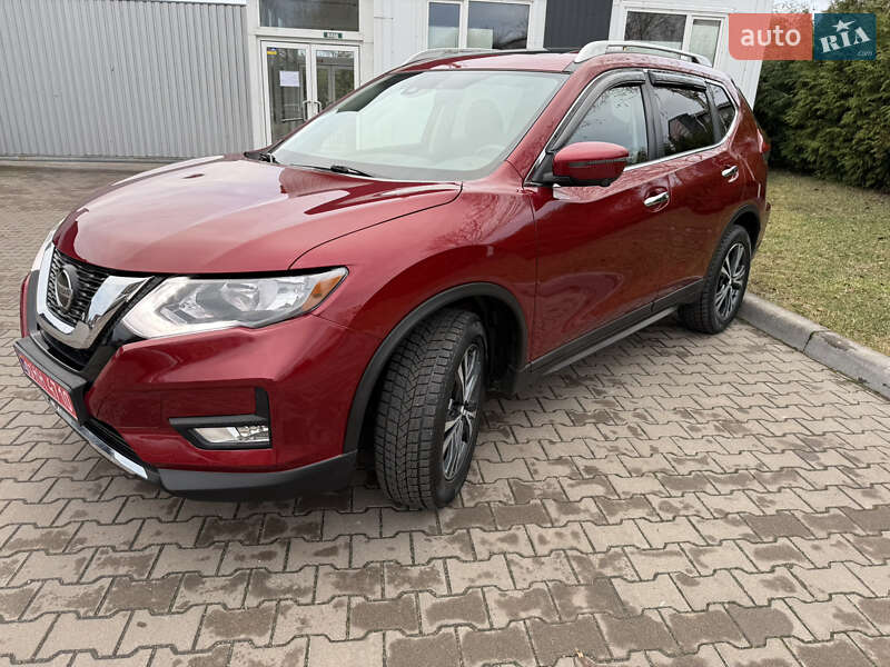 Внедорожник / Кроссовер Nissan Rogue 2018 в Белой Церкви