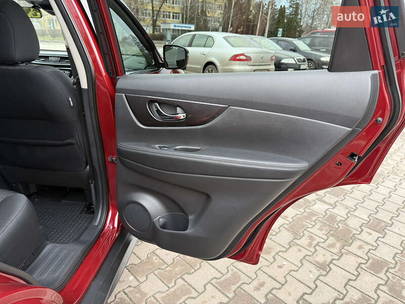 Внедорожник / Кроссовер Nissan Rogue 2018 в Белой Церкви