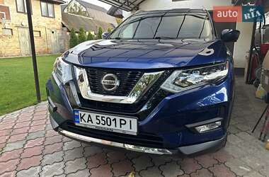 Внедорожник / Кроссовер Nissan Rogue 2019 в Киеве