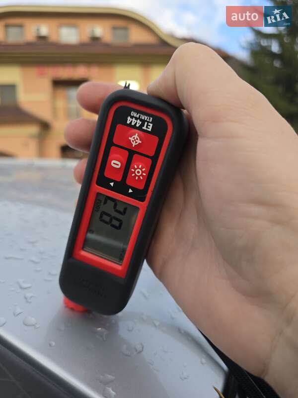 Позашляховик / Кросовер Nissan Rogue 2017 в Мукачевому