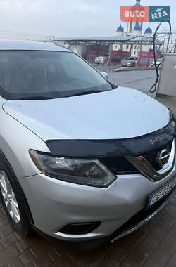 Внедорожник / Кроссовер Nissan Rogue 2015 в Черновцах