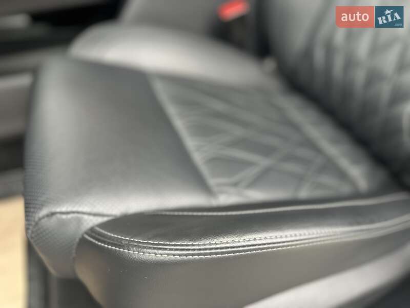 Внедорожник / Кроссовер Nissan Rogue 2022 в Львове