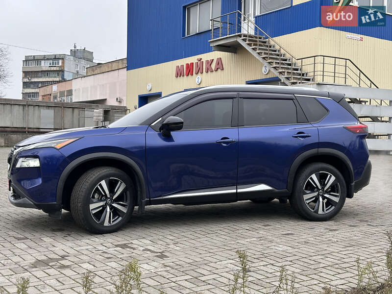 Позашляховик / Кросовер Nissan Rogue 2021 в Запоріжжі