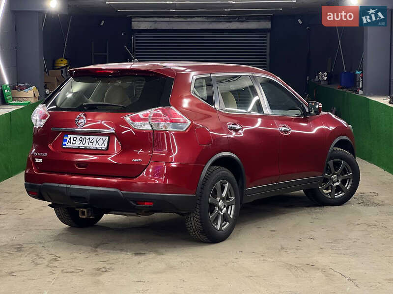 Позашляховик / Кросовер Nissan Rogue 2014 в Києві